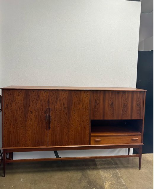 FUR17 DANISH ROSEWOOD CREDENZA - Burning Torch Online Boutique