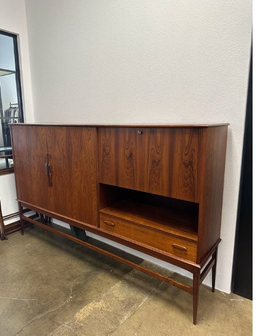 FUR17 DANISH ROSEWOOD CREDENZA - Burning Torch Online Boutique