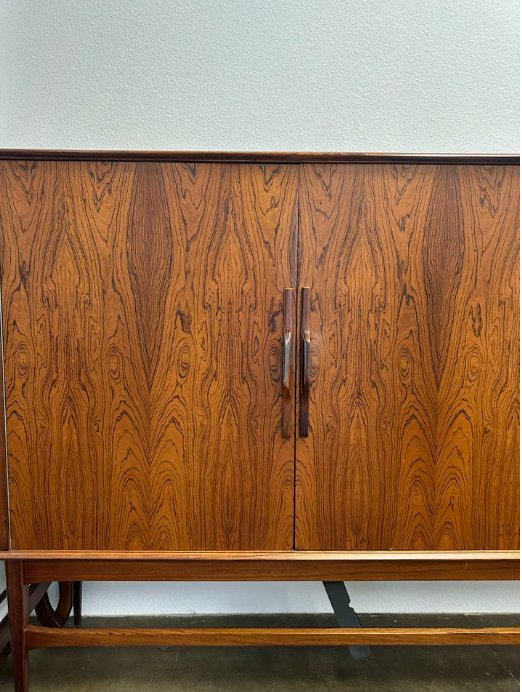 FUR17 DANISH ROSEWOOD CREDENZA - Burning Torch Online Boutique